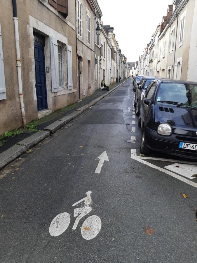L'Atelier Calme Et Cosy A 2 Pas De La Cathedrale Leilighet Orléans Eksteriør bilde